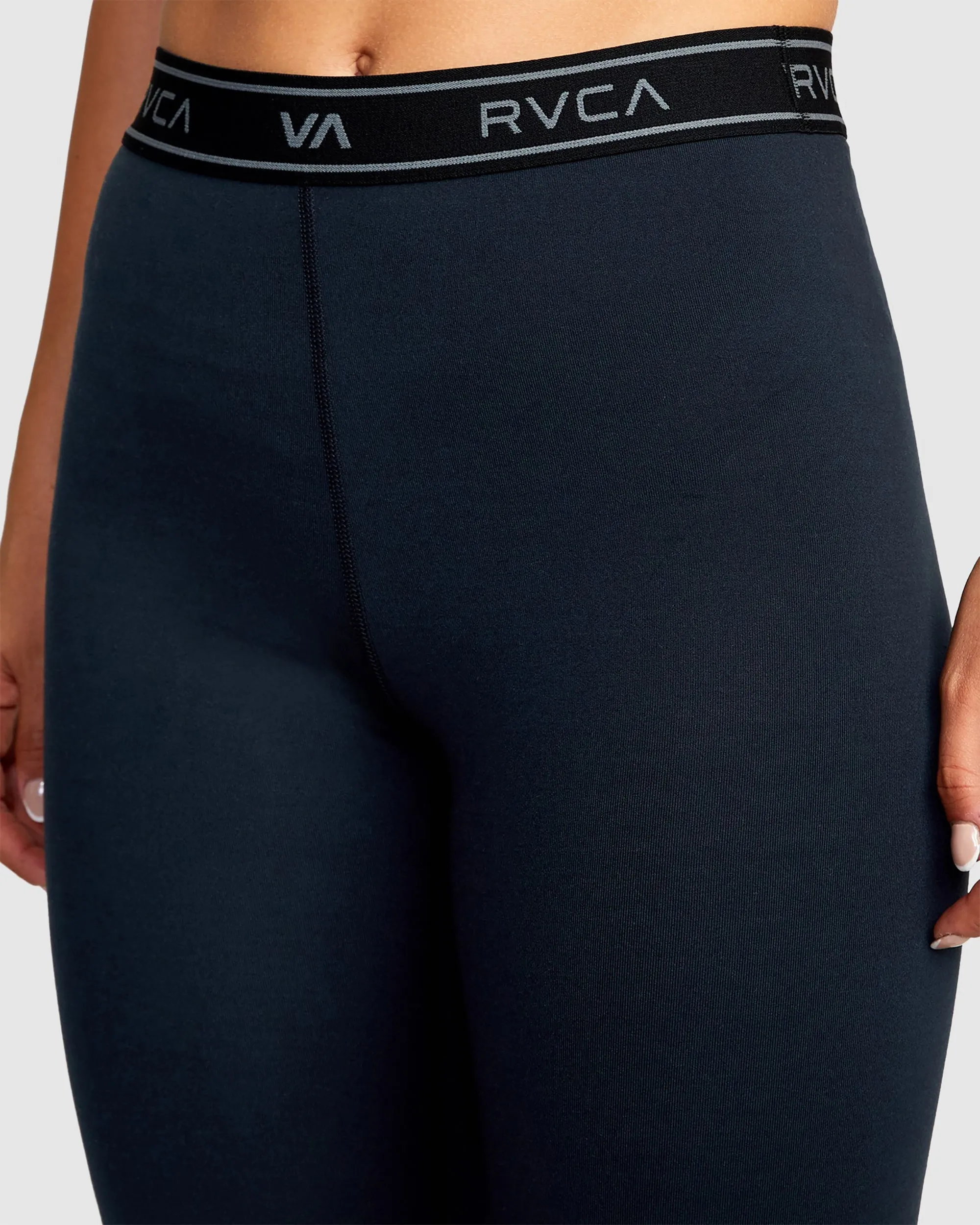 BASE LEGGING