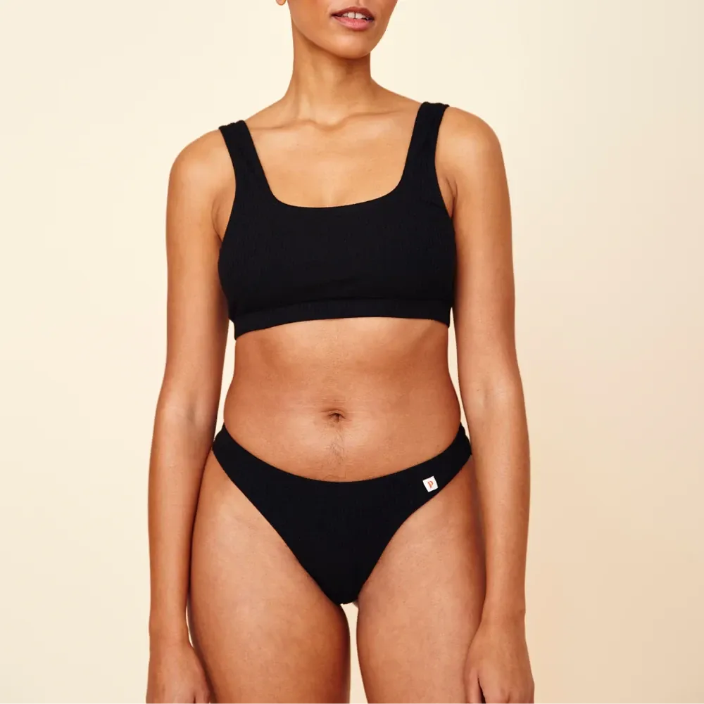Comfy Slips with Organic Cotton – 2 Slips in White & Black