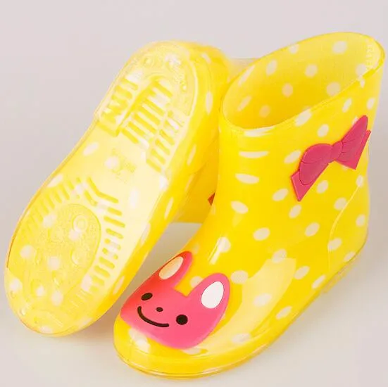 Fashion Children shoes Waterproof Rainboots PVC rubber Boys Girls Baby Cartoon shoes Antiskid Kids Water shoes 020