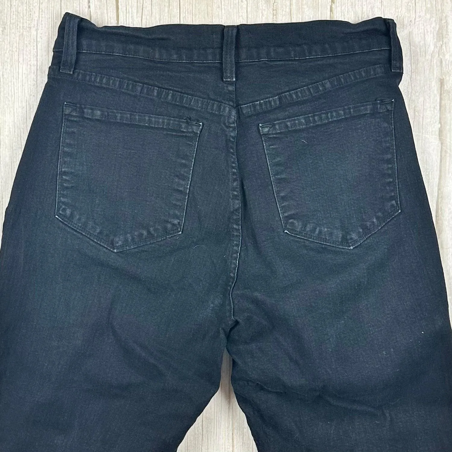 NYDJ Black Lift & Tuck 'Straight; Jeans -Size 6 US or 10 AU